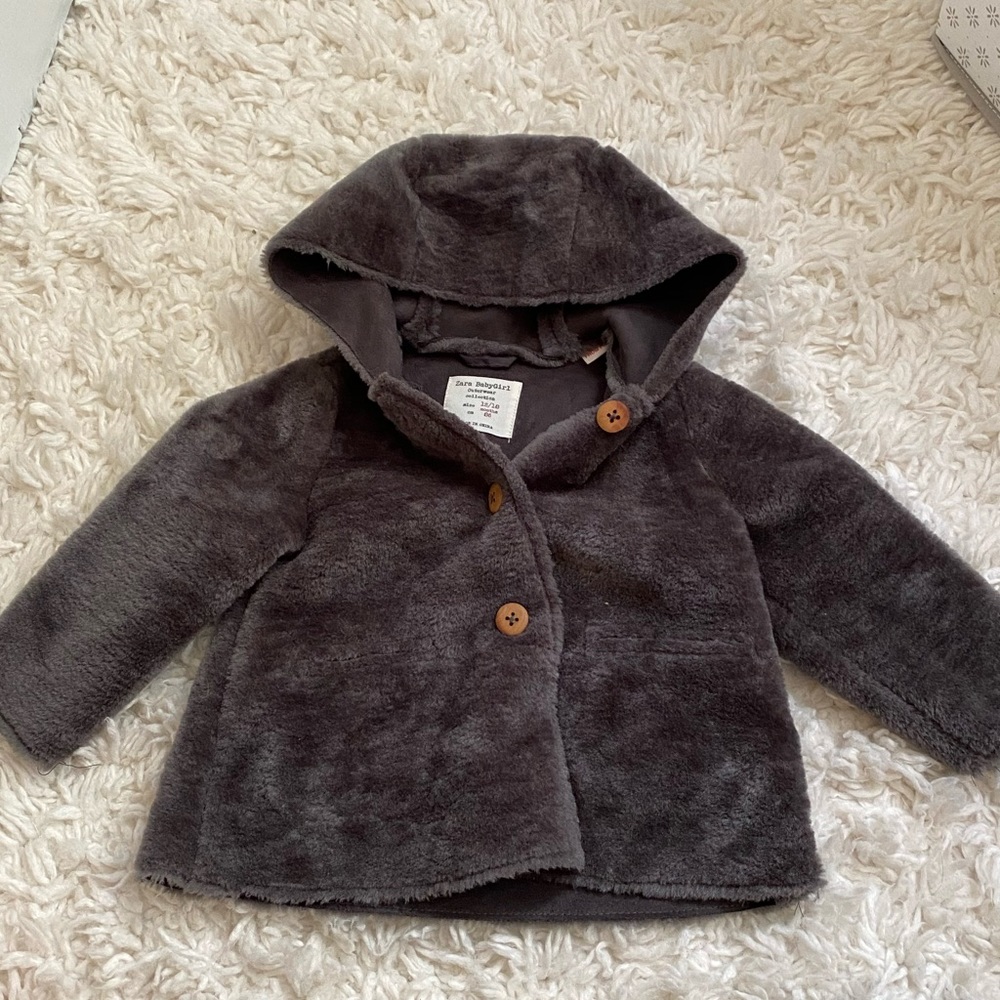 Zara grey fur coat 12/18M